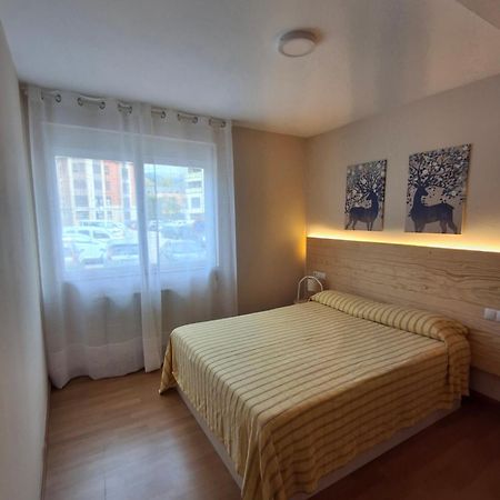 Apartamento Arriondas Bagian luar foto