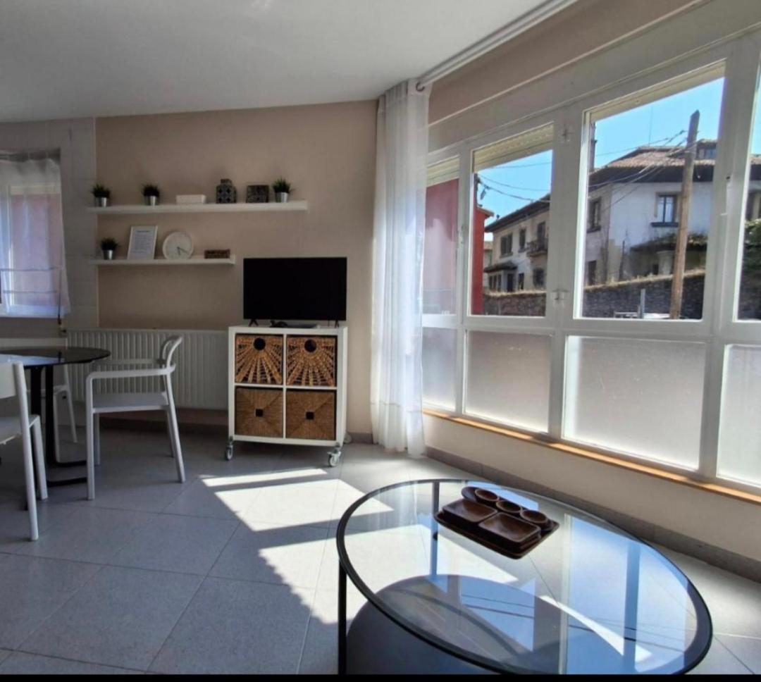 Apartamento Arriondas Bagian luar foto