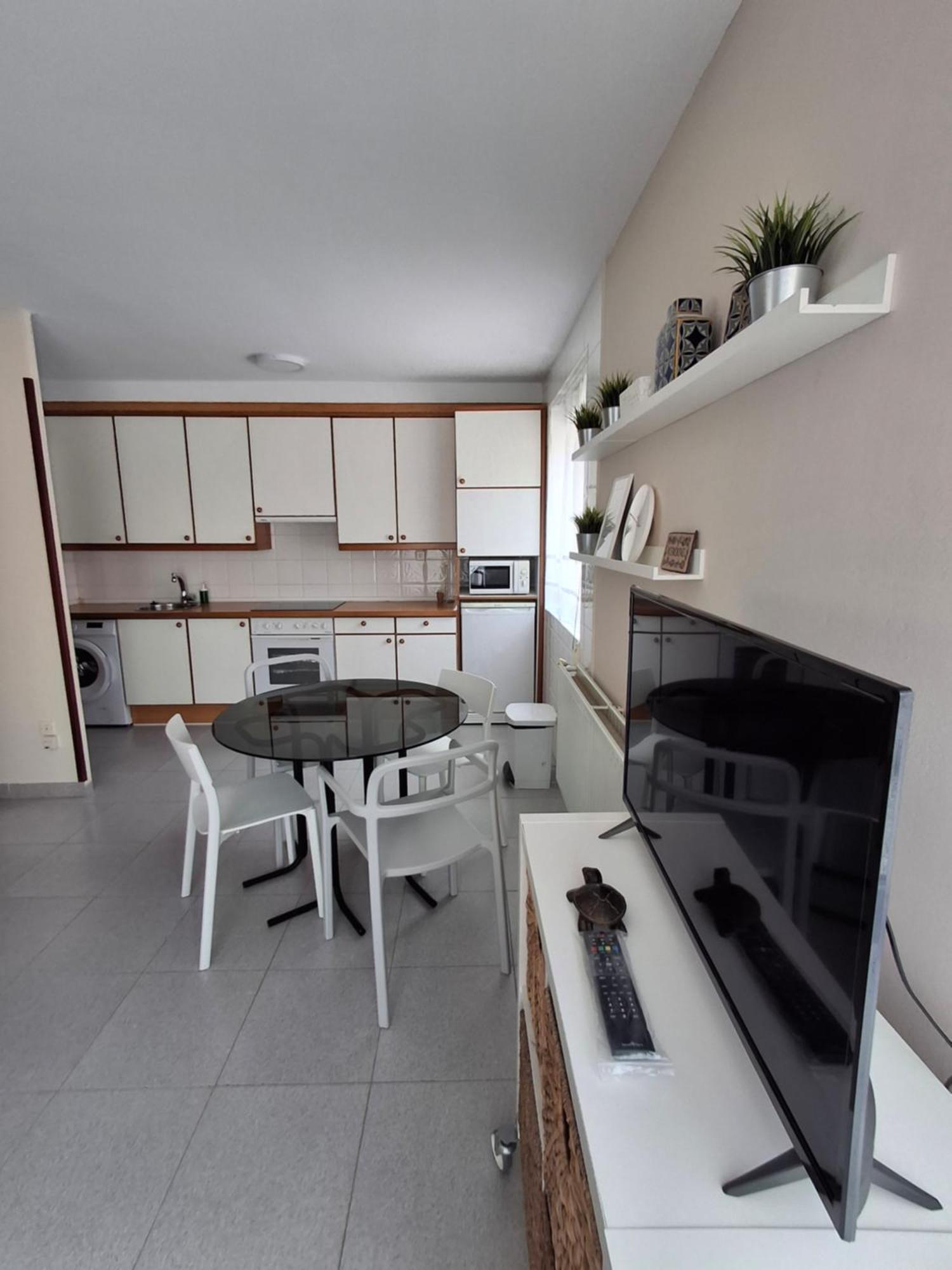 Apartamento Arriondas Bagian luar foto