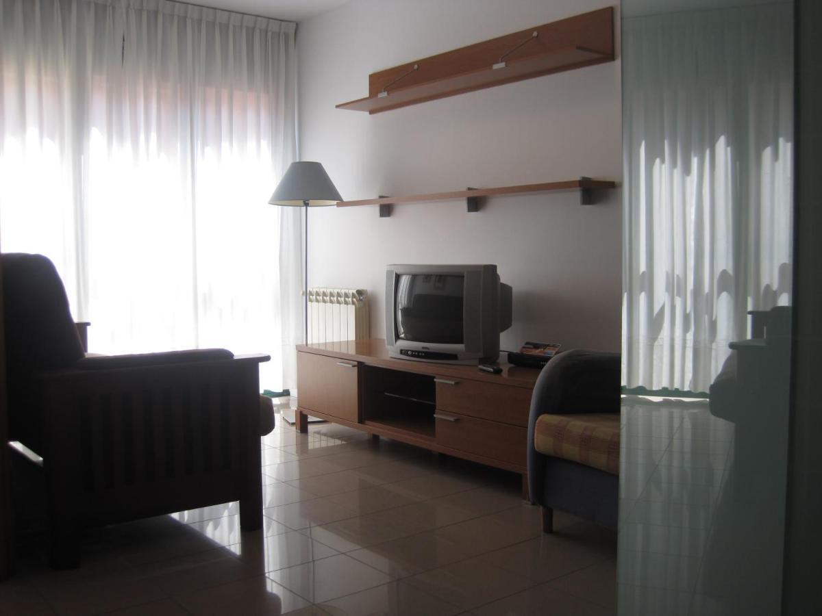 Apartamento Arriondas Bagian luar foto